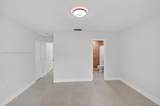 4530 143 PL. - Photo 35