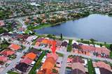 4530 143 PL. - Photo 42