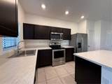 731 11th St - Photo 1