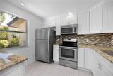 1031 Pine isle Ln - Photo 9