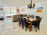 9820 Hollybrook Lake Dr - Photo 16