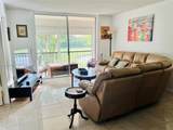 9820 Hollybrook Lake Dr - Photo 17