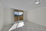 1833 Ocean Dr - Photo 27