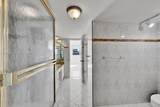 1833 Ocean Dr - Photo 39