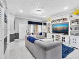 7659 Stonecreek Cir - Photo 9