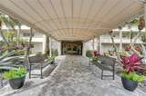 575 Oaks Ln - Photo 3