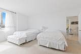 2301 Collins Ave - Photo 15