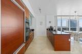 1830 Ocean Dr - Photo 6