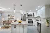 102 Upminster  E - Photo 3