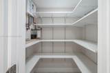 102 Upminster  E - Photo 6