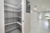 102 Upminster  E - Photo 7