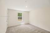2579 Grey Hawk Dr - Photo 16