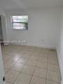1074 27th St - Photo 4