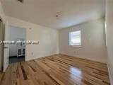 250 19th Rd - Photo 4