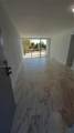 310 Fontainebleau Blvd - Photo 21