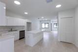 2967 59 St - Photo 4