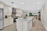8749 Belle Aire Dr - Photo 2