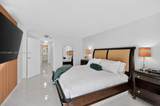 2401 Collins Ave - Photo 25