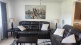 226 Markham K - Photo 3