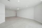 555 34th St - Photo 52