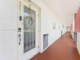 9820 Hollybrook Lake Dr - Photo 23