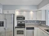 105 Lake Emerald Dr - Photo 16