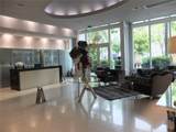 275 18th St - Photo 4