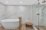 2301 Collins Ave - Photo 22