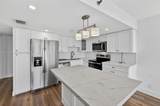 2401 Collins Ave - Photo 15