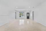 8927 Carlyle Ave - Photo 4