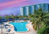 19370 Collins Ave - Photo 18
