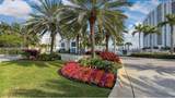 17111 Biscayne Blvd - Photo 23