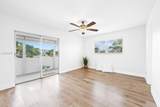 17 Lyndhurst - Photo 6