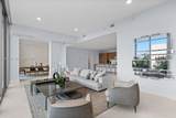 650 32nd St - Photo 18
