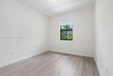 1526 29th St - Photo 37