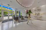 275 18th St - Photo 21