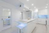2301 Collins Ave - Photo 17