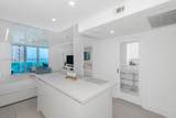 2301 Collins Ave - Photo 2