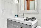 10004 Bay Harbor Dr - Photo 16