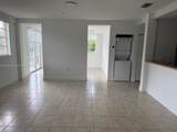 107 Mendoza Ave - Photo 2
