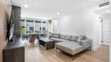 2539 Bayshore Dr - Photo 4
