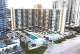 2501 Ocean Dr - Photo 4