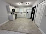 6316 Lincoln St - Photo 4