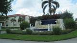 8911 Hollybrook Blvd - Photo 32