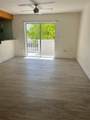 240 Collins Ave - Photo 2