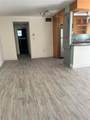240 Collins Ave - Photo 3