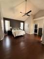 300 Cameron Dr - Photo 4