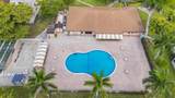 2831 Somerset Dr - Photo 14