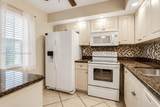 2831 Somerset Dr - Photo 7