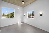 315 32 ST - Photo 12